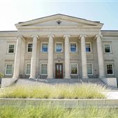 Memorial Courthouse Building