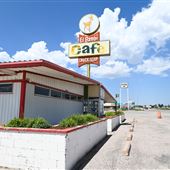 El Bambi Cafe