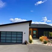 Kiwi Lake House