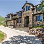 Majesty Cove Mansion