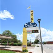 DeLano Motel