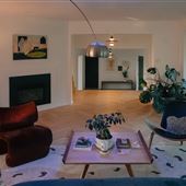 AV Home