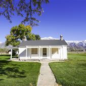 Mona Farmhouse