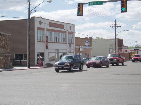 Vernal (5/1/2006 - Credits: Mimi Davis-Taylor)