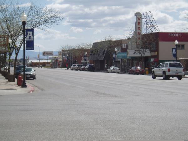 Vernal (5/1/2006 - Credits: Mimi Davis-Taylor)